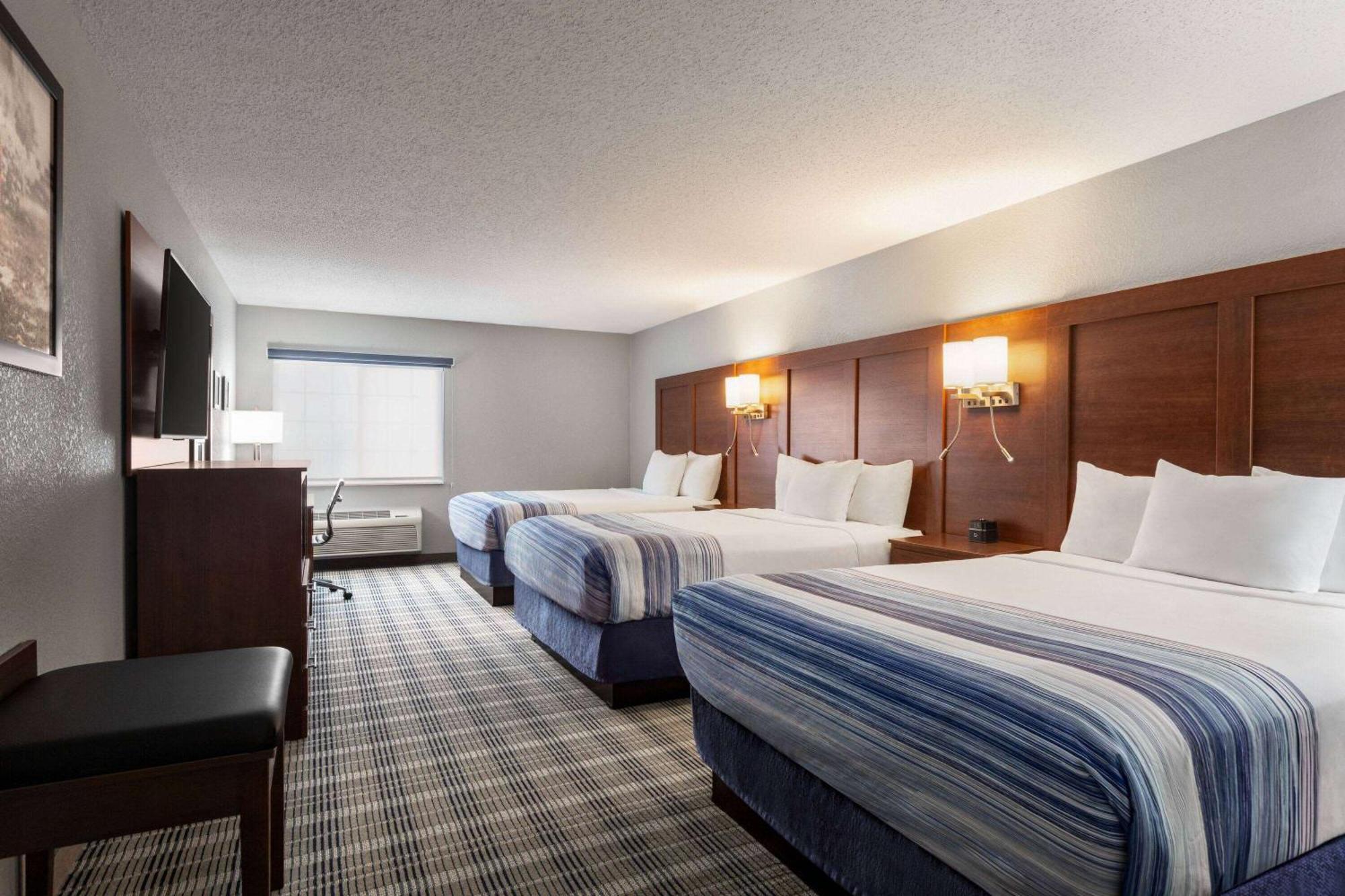Americinn By Wyndham Williamsburg 외부 사진